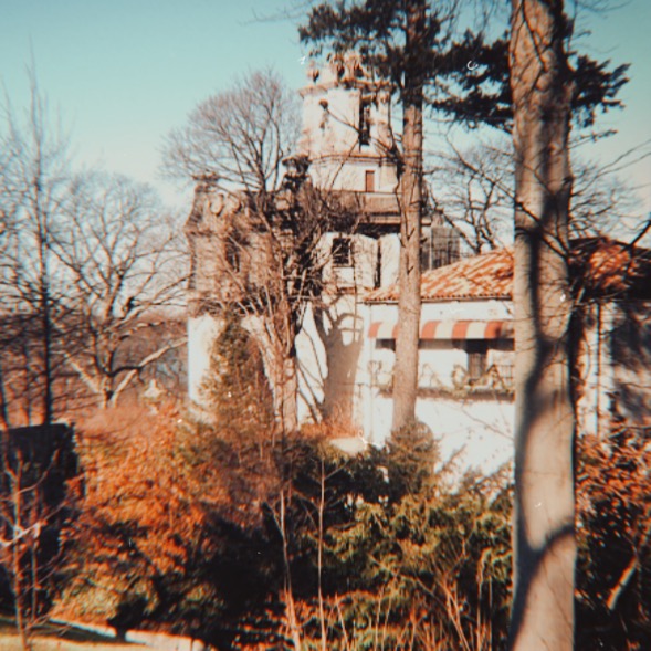 The Benevolence of the Billionaires, or Why are So Many Mansions Museums?